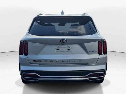 Used 2021 Kia Sorento EX FWD image 4