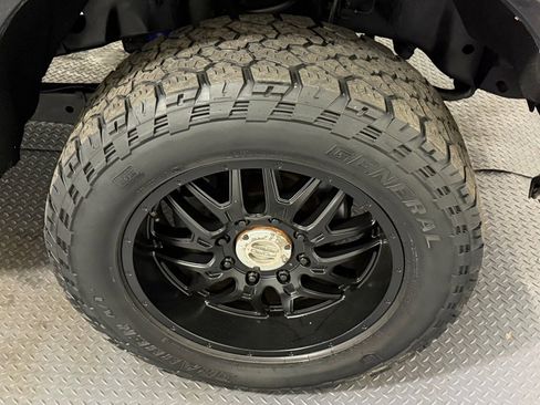 Used 2011 Ford F350 Lariat w/ Snow Plow Prep Pkg image 16