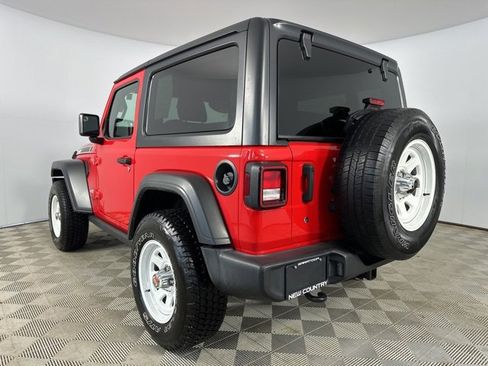 Used 2019 Jeep Wrangler Sport S image 5