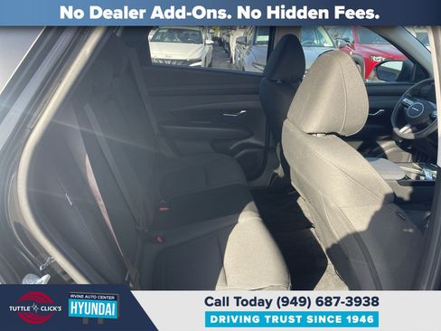 Certified 2025 Hyundai Tucson SEL AWD/4WD image 17