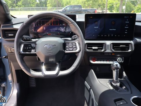 Certified 2025 Ford Mustang Coupe RWD image 18
