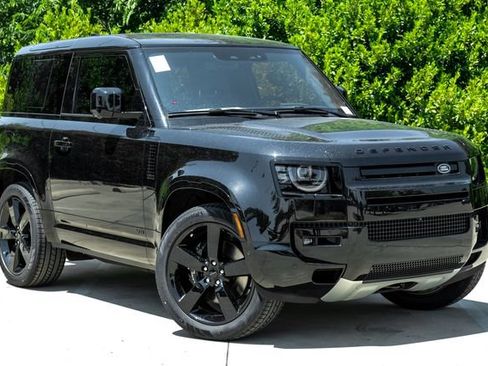 New 2026 Land Rover Defender 90 V8 AWD/4WD image 7