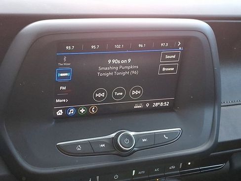 Used 2020 Chevrolet Camaro LT image 22