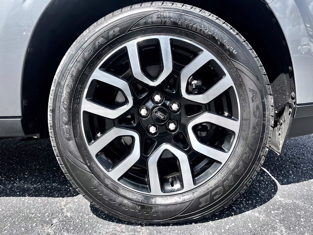 Used 2024 Ford Maverick Lariat FWD image 46