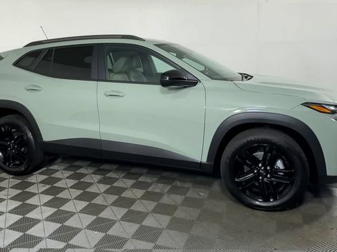 New 2026 Chevrolet Trax ACTIV w/ Driver Confidence Package FWD image 2