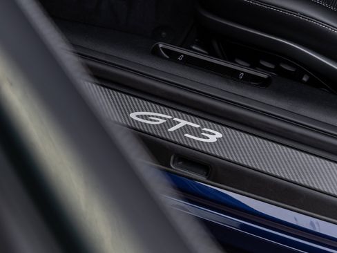 Certified 2026 Porsche 911 GT3 Touring image 36