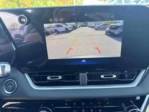 New 2026 Chevrolet Equinox LT w/ LPO, Floor Liner Package image 15