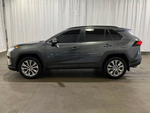 Certified 2021 Toyota RAV4 XLE Premium AWD/4WD image 7