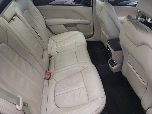 Used 2017 Lincoln MKZ Reserve image 19