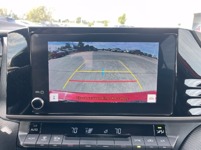 Used 2025 Toyota Camry SE FWD image 14