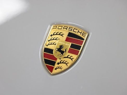 Used 2023 Porsche Panamera Platinum Edition RWD image 4