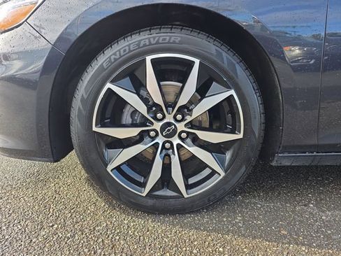 Used 2023 Chevrolet Malibu RS image 27