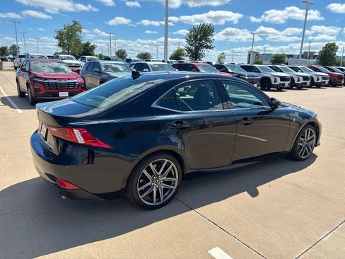 Used 2016 Lexus IS 200t w/ F Sport Package RWD image 4