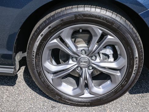 Used 2024 Honda Accord EX image 12