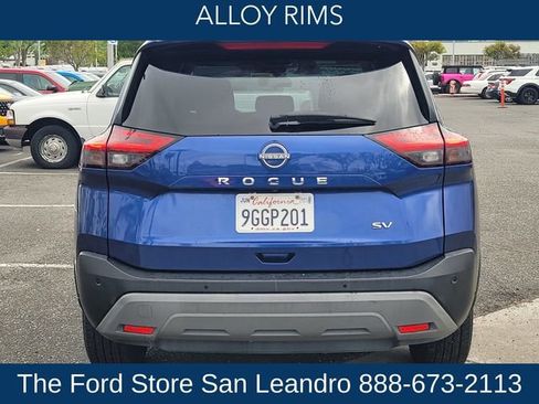 Used 2023 Nissan Rogue SV image 8