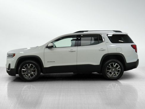 Used 2023 GMC Acadia SLT image 2