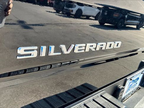 Used 2023 Chevrolet Silverado 1500 RST RWD image 34