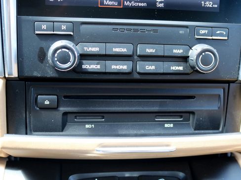 Used 2017 Porsche Macan S image 48