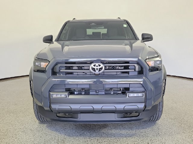 Used 2026 Toyota 4Runner SR5 AWD/4WD image 3