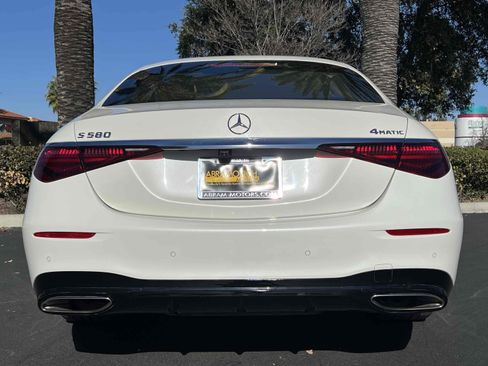 Used 2021 Mercedes-Benz S 580 4MATIC Sedan w/ AMG Line image 72