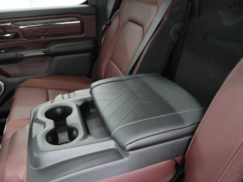 Used 2025 RAM 1500 Limited image 40