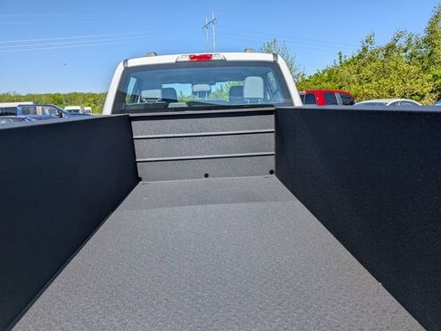 New 2026 Ford F250 4x4 Crew Cab Super Duty image 9
