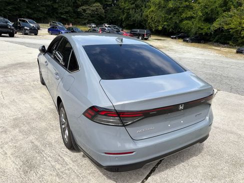Used 2023 Honda Accord EX-L image 9