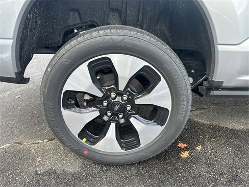 New 2025 Ford F150 Lightning Platinum image 13