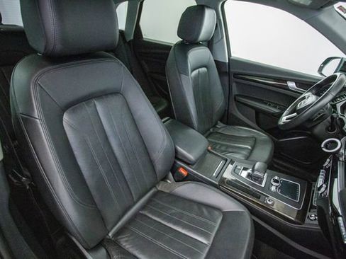 Used 2020 Audi Q5 2.0T Premium Plus w/ Premium Plus Package image 21