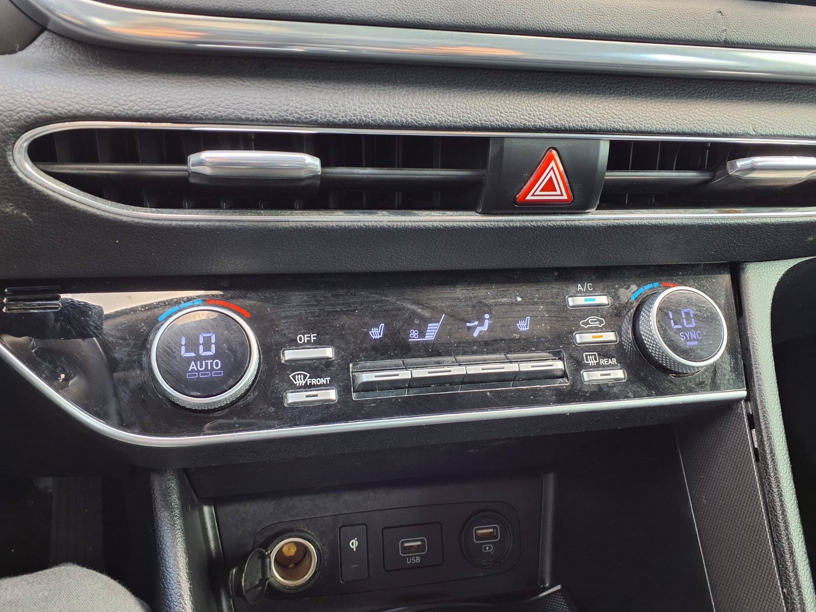 Used 2020 Hyundai Sonata SEL w/ Convenience Package FWD image 7