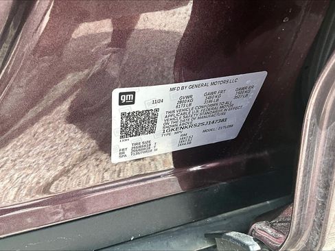 Used 2025 GMC Acadia Elevation FWD image 35