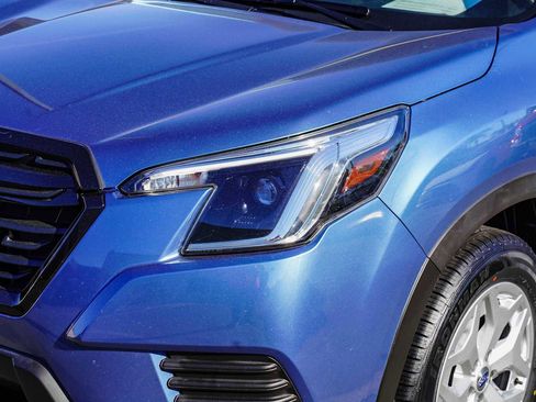 Certified 2022 Subaru Forester w/ Popular Package #1 image 5