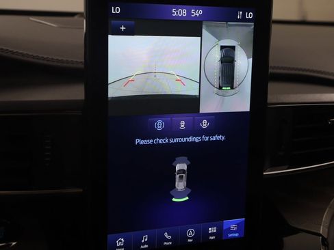 Used 2021 Ford Explorer Platinum w/ Equipment Group 601A image 11