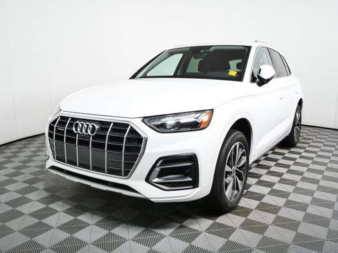 Used 2021 Audi Q5 2.0T Premium Plus w/ Premium Plus Package AWD/4WD image 31