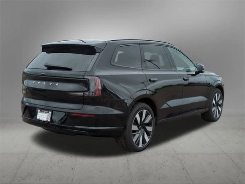 New 2025 Volvo EX90 Ultra image 6