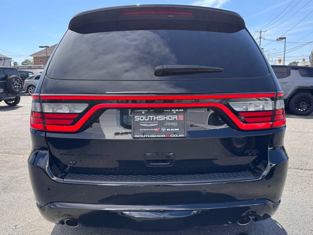 Used 2024 Dodge Durango R/T AWD/4WD image 7