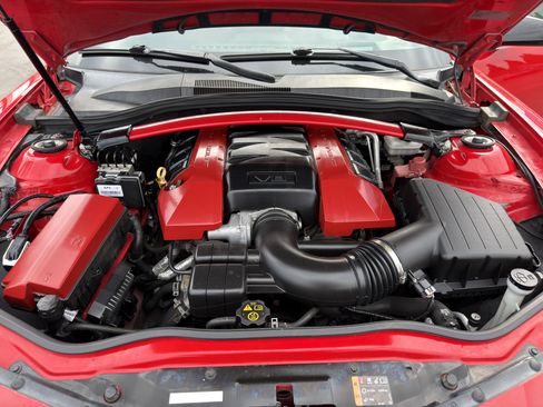 Used 2015 Chevrolet Camaro SS RWD image 41