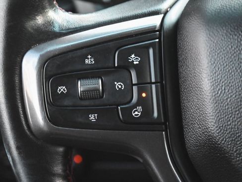 Used 2022 Chevrolet Suburban RST w/ Luxury Package image 26