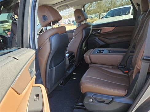 Used 2023 Acura MDX Technology image 7
