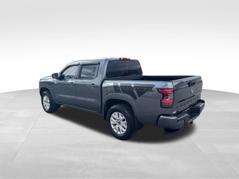 Used 2023 Nissan Frontier SV w/ Technology Package image 4