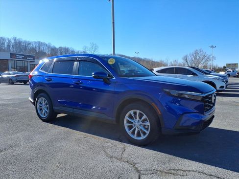 Used 2025 Honda CR-V EX image 14