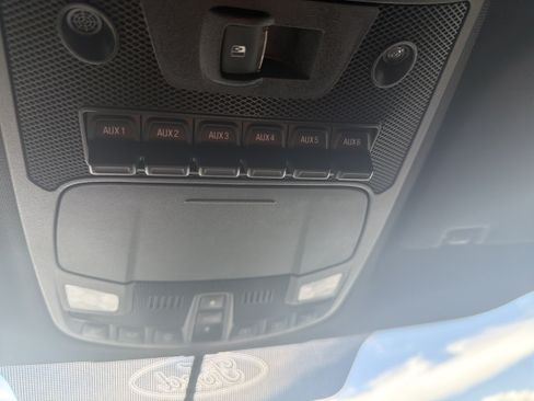 Used 2018 Ford F150 Raptor w/ Equipment Group 802A Luxury AWD/4WD image 15