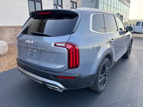 Used 2022 Kia Telluride SX FWD image 3