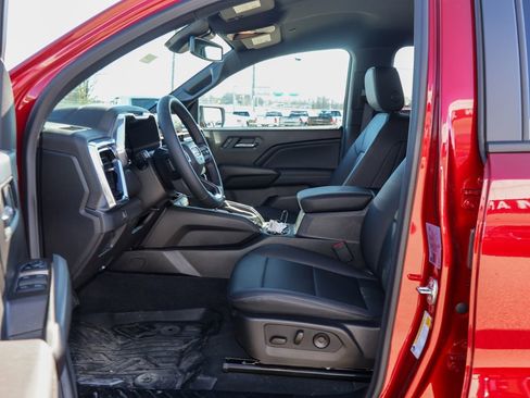 New 2026 GMC Canyon Elevation w/ Convenience Package image 6