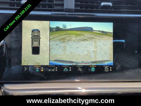 Used 2023 GMC Sierra 1500 AT4 w/ Technology Package image 12