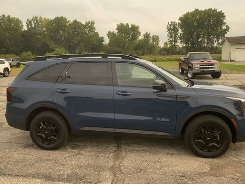 Used 2024 Kia Sorento SX Prestige image 9