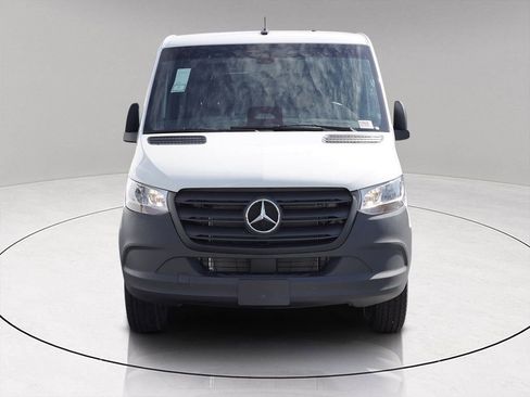 New 2025 Mercedes-Benz Sprinter 2500 image 2