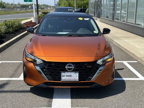 Certified 2025 Nissan Sentra SR w/ SR Premium Package FWD image 6