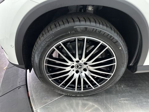 New 2026 Mercedes-Benz GLC 300 GLC 300 image 31