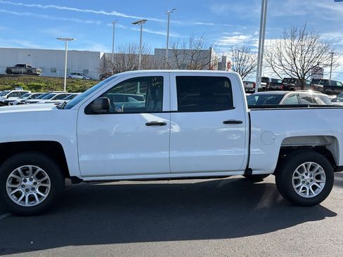 Used 2018 Chevrolet Silverado 1500 W/T w/ WT Convenience Package image 8